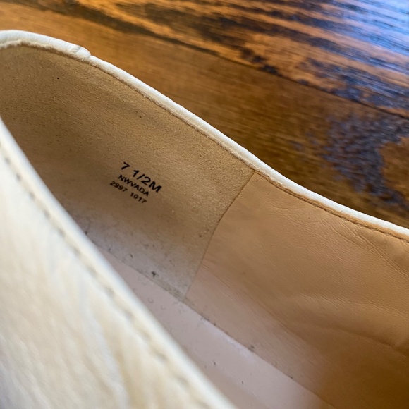 Nine West Cream Platform Shoes - Picture 9 of 9